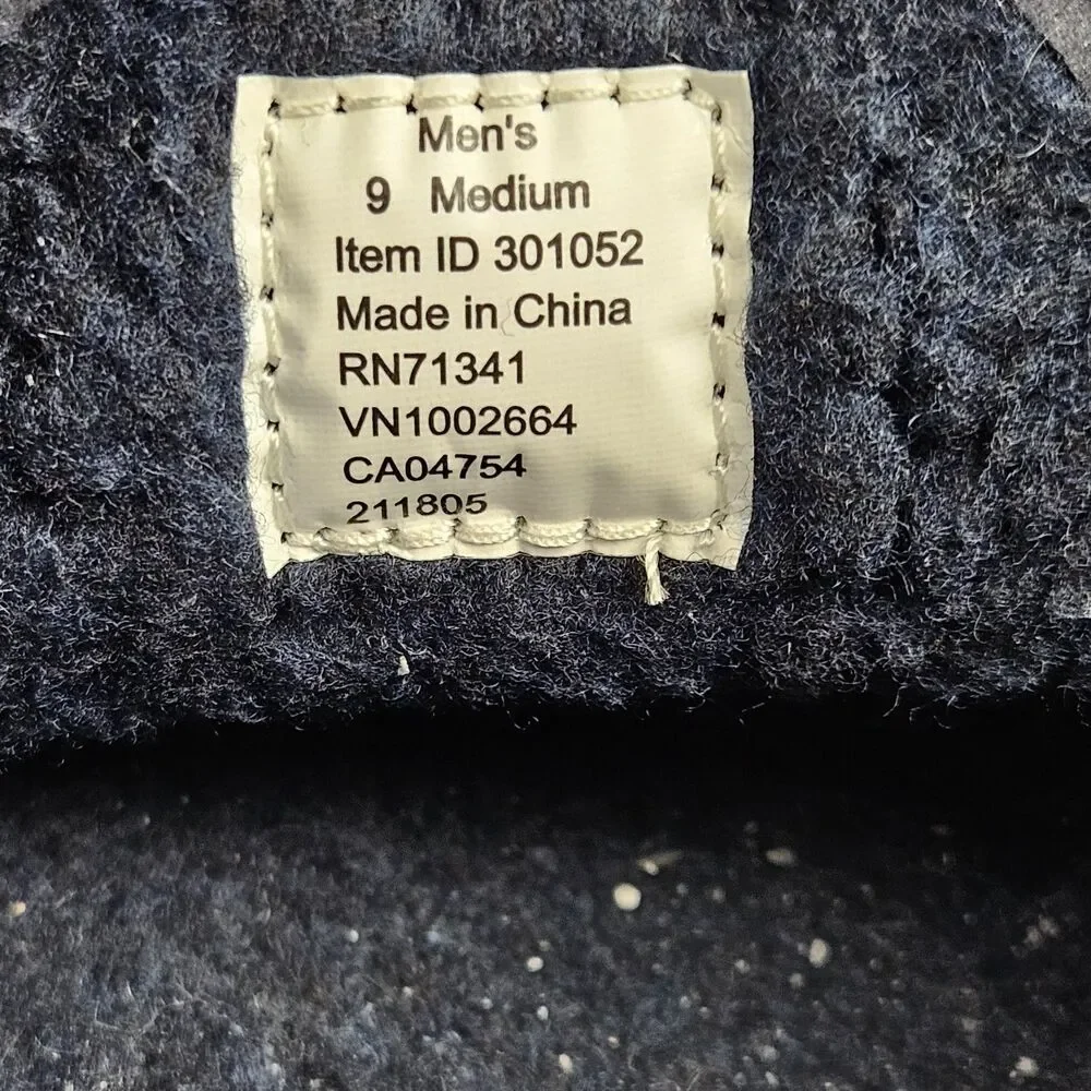LL Bean Men's Blue Suede Fleece Lined‎ Mountain Moccasin Slippers Size 9 M